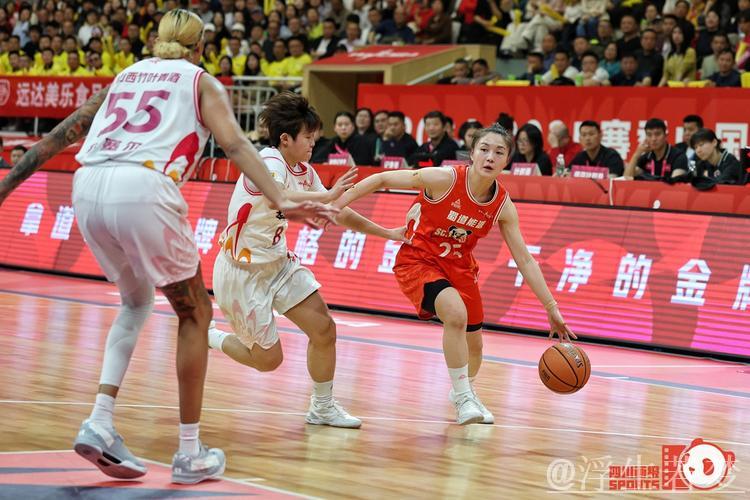 四川女篮力克山西 晋级WCBA总决赛