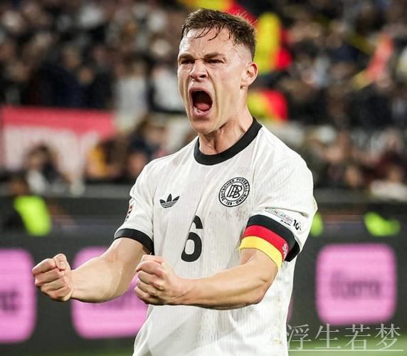 基米希快速角球助攻破门！球童：社交平台爆红，全国点赞让我笑疯了